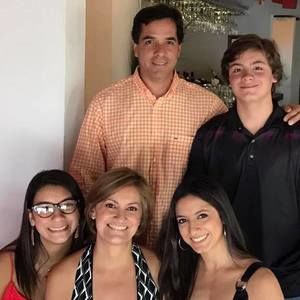 Meet your Posher, Ana